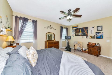 House in Parrish, Florida 4 bedrooms, 247.21 sq.m. № 1786127 - photo 15