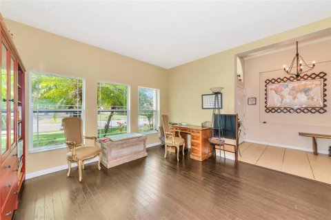 House in Parrish, Florida 4 bedrooms, 247.21 sq.m. № 1786127 - photo 8