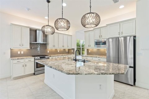 Villa ou maison à vendre à Wesley Chapel, Floride: 4 chambres, 368.82 m2 № 1616803 - photo 12