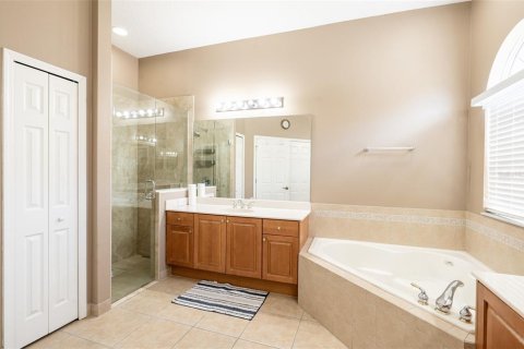 Casa en venta en Clermont, Florida, 4 dormitorios, 310.2 m2 № 1793326 - foto 26