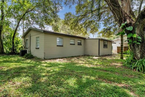 House in Lakeland, Florida 4 bedrooms, 130.43 sq.m. № 2314933 - photo 27