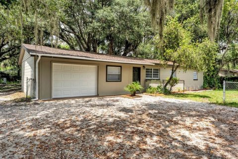 House in Lakeland, Florida 4 bedrooms, 130.43 sq.m. № 2314933 - photo 28