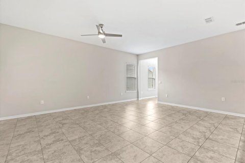 Casa en venta en Wesley Chapel, Florida, 4 dormitorios, 193.52 m2 № 1917007 - foto 17