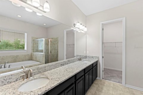 Casa en venta en Wesley Chapel, Florida, 4 dormitorios, 193.52 m2 № 1917007 - foto 3