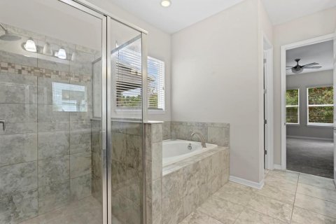 Casa en venta en Wesley Chapel, Florida, 4 dormitorios, 193.52 m2 № 1917007 - foto 30
