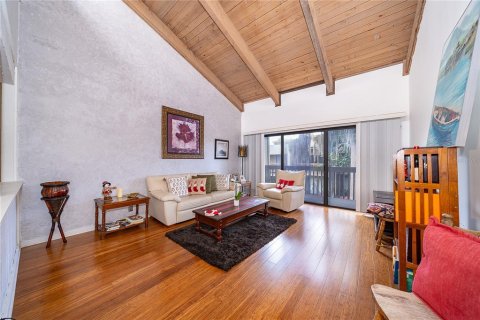 Condo in Orlando, Florida, 2 bedrooms  № 2205108 - photo 17