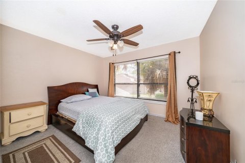 Condo in Orlando, Florida, 2 bedrooms  № 2205108 - photo 11