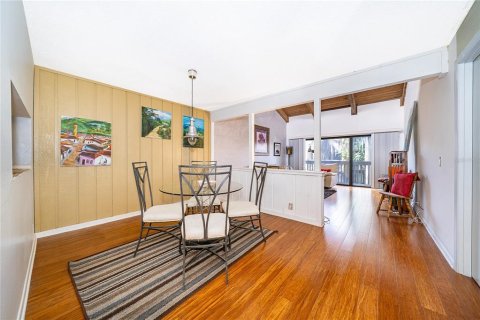 Condo in Orlando, Florida, 2 bedrooms  № 2205108 - photo 20