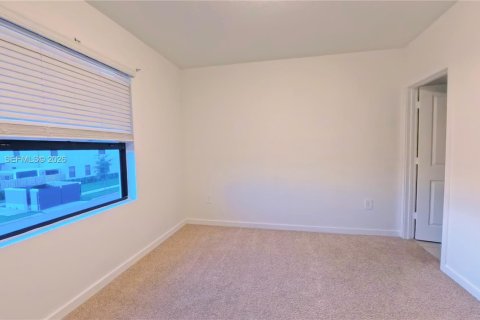Touwnhouse à vendre à Florida City, Floride: 3 chambres, 128.21 m2 № 2045816 - photo 30