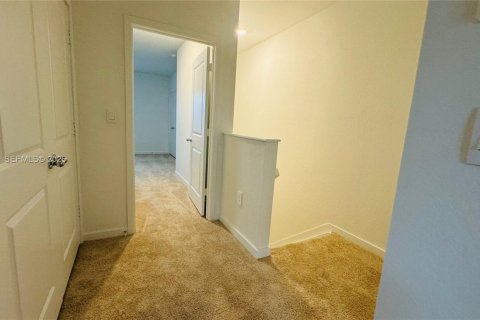 Touwnhouse à vendre à Florida City, Floride: 3 chambres № 2045816 - photo 9