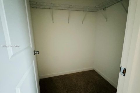 Touwnhouse à vendre à Florida City, Floride: 3 chambres № 2045816 - photo 7