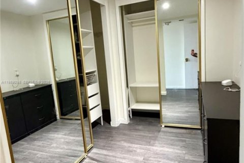 Copropriété à louer à Pompano Beach, Floride: 3 chambres, 159.42 m2 № 2051587 - photo 13