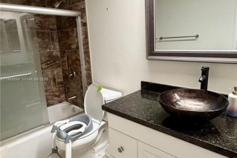 Copropriété à louer à Pompano Beach, Floride: 3 chambres, 159.42 m2 № 2051587 - photo 12