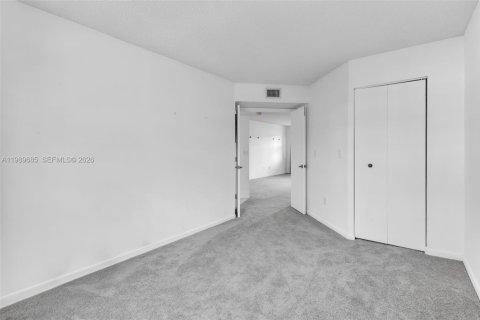 Condominio en venta en Homestead, Florida, 2 dormitorios, 107.77 m2 № 2056269 - foto 13