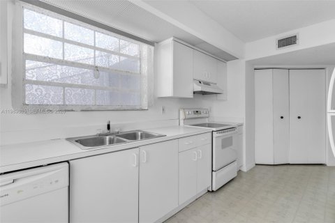 Condominio en venta en Homestead, Florida, 2 dormitorios, 107.77 m2 № 2056269 - foto 5