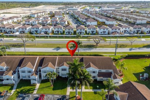 Condominio en venta en Homestead, Florida, 2 dormitorios, 107.77 m2 № 2056269 - foto 16