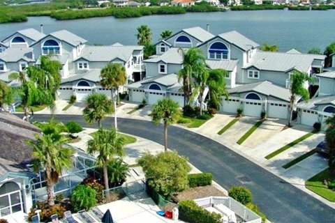 Condo in Sarasota, Florida, 3 bedrooms  № 842598 - photo 26