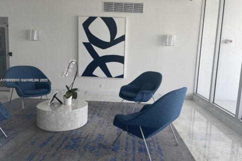 Condominio en venta en Miami Beach, Florida, 1 dormitorio, 79.15 m2 № 1993855 - foto 28