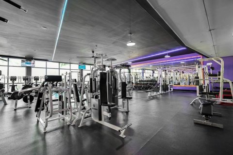 Condominio en venta en Miami Beach, Florida, 1 dormitorio, 79.15 m2 № 1993855 - foto 24