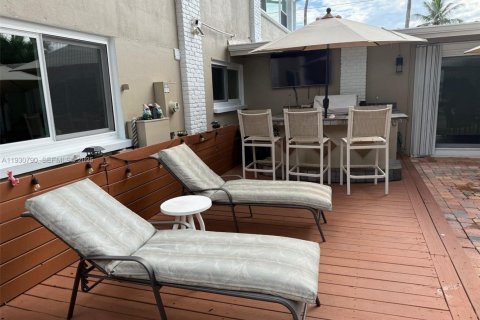 Casa en venta en Jensen Beach, Florida, 5 dormitorios, 334.45 m2 № 2053576 - foto 27