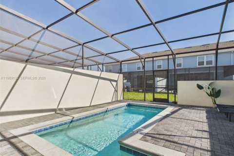 Touwnhouse à vendre à Davenport, Floride: 5 chambres, 213.02 m2 № 2051828 - photo 11