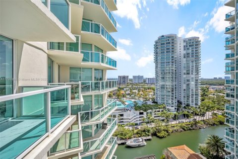 Condo in Sunny Isles Beach, Florida, 3 bedrooms  № 1867186 - photo 10