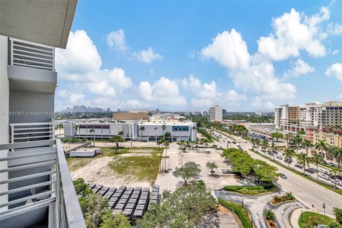 Condominio en venta en Fort Lauderdale, Florida, 1 dormitorio, 50.91 m2 № 1729337 - foto 12