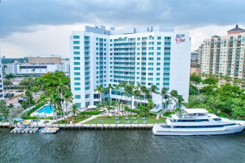 Condominio en venta en Fort Lauderdale, Florida, 1 dormitorio, 50.91 m2 № 1729337 - foto 3