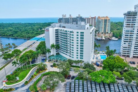 Condominio en venta en Fort Lauderdale, Florida, 1 dormitorio, 50.91 m2 № 1729337 - foto 2