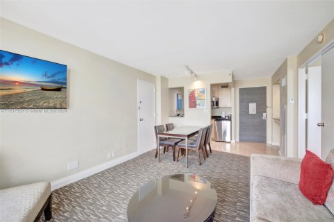 Condominio en venta en Fort Lauderdale, Florida, 1 dormitorio, 50.91 m2 № 1729337 - foto 17