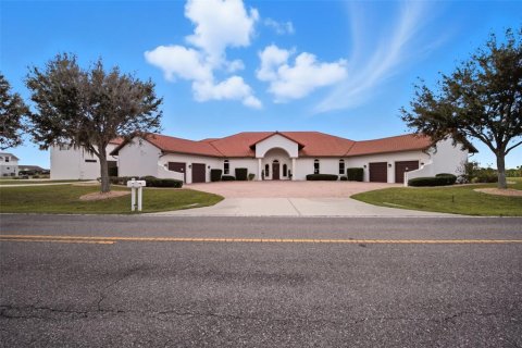 House in Ruskin, Florida 7 bedrooms, 814.66 sq.m. № 2119452 - photo 8