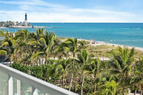Condo in Pompano Beach, Florida, 3 bedrooms  № 1482403 - photo 12