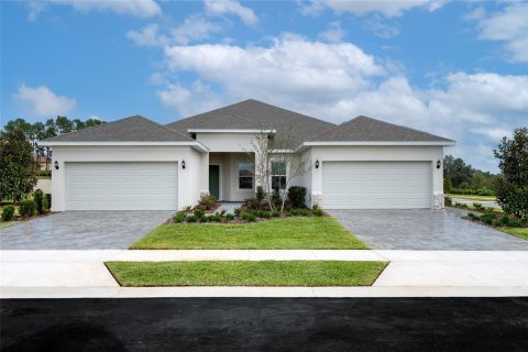 Villa ou maison à Tavares, Floride 2 chambres, 130.53 m2 № 2425625