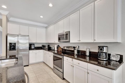 House in Jupiter, Florida 4 bedrooms, 262.82 sq.m. № 2168255 - photo 23