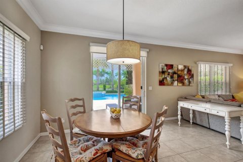 House in Jupiter, Florida 4 bedrooms, 262.82 sq.m. № 2168255 - photo 29