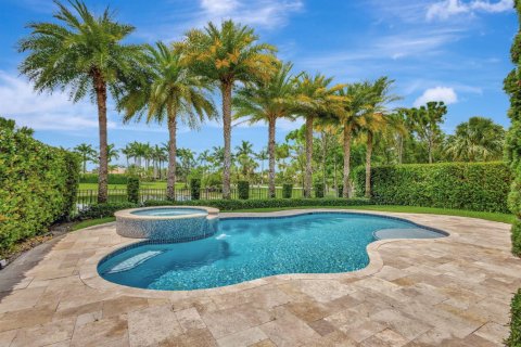 House in Jupiter, Florida 4 bedrooms, 262.82 sq.m. № 2168255 - photo 3