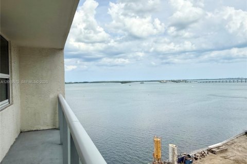 Copropriété à louer à Miami, Floride: 1 chambre, 70.61 m2 № 2169076 - photo 10