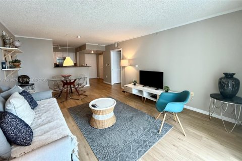 Copropriété à louer à Miami, Floride: 1 chambre, 70.61 m2 № 2169076 - photo 21