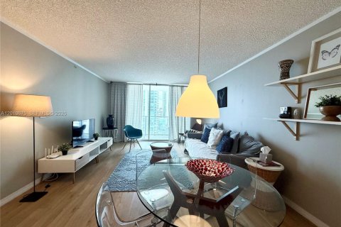Copropriété à louer à Miami, Floride: 1 chambre, 70.61 m2 № 2169076 - photo 24