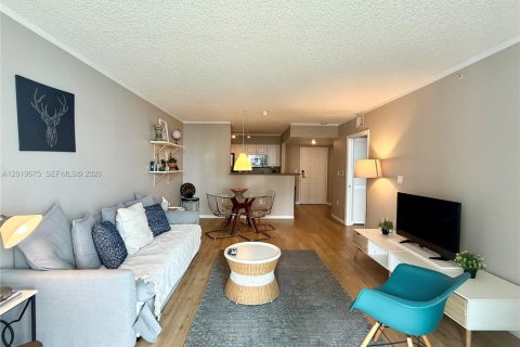 Copropriété à louer à Miami, Floride: 1 chambre, 70.61 m2 № 2169076 - photo 13