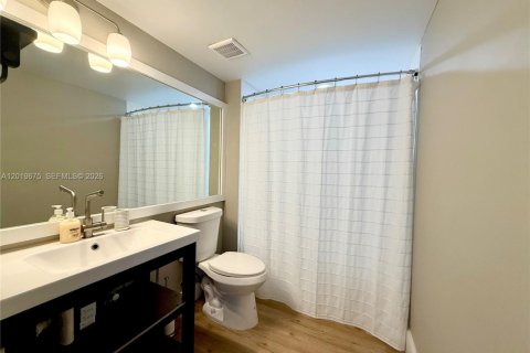 Copropriété à louer à Miami, Floride: 1 chambre, 70.61 m2 № 2169076 - photo 30