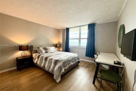Copropriété à louer à Miami, Floride: 1 chambre, 70.61 m2 № 2169076 - photo 27