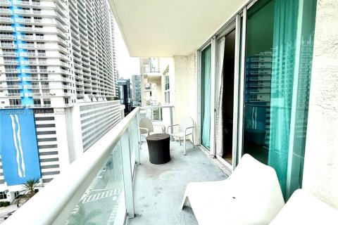 Copropriété à louer à Miami, Floride: 1 chambre, 70.61 m2 № 2169076 - photo 20