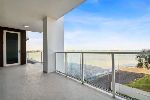 Condominio en alquiler en Clearwater, Florida, 2 dormitorios, 173.26 m2 № 1917132 - foto 11