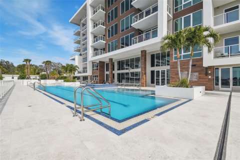 Condominio en alquiler en Clearwater, Florida, 2 dormitorios, 173.26 m2 № 1917132 - foto 19