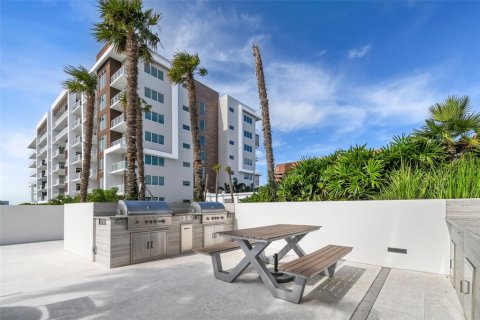 Condominio en alquiler en Clearwater, Florida, 2 dormitorios, 173.26 m2 № 1917132 - foto 21