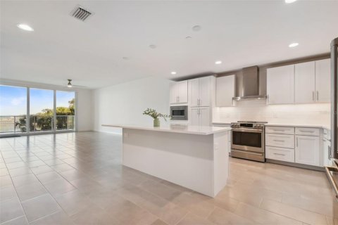 Condominio en alquiler en Clearwater, Florida, 2 dormitorios, 173.26 m2 № 1917132 - foto 3