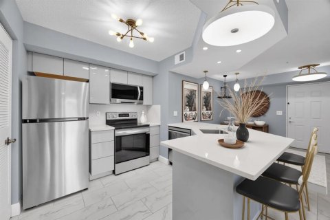 Condo à Jensen Beach, Floride, 2 chambres  № 2390125