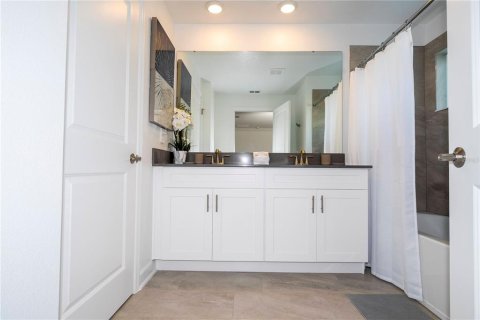 Adosado en venta en Kissimmee, Florida, 4 dormitorios, 176.7 m2 № 1569744 - foto 27