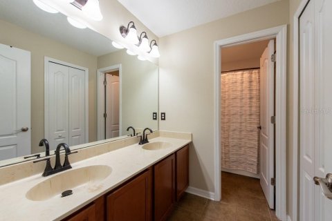 Villa ou maison à vendre à Land O' Lakes, Floride: 6 chambres, 311.78 m2 № 1677060 - photo 27